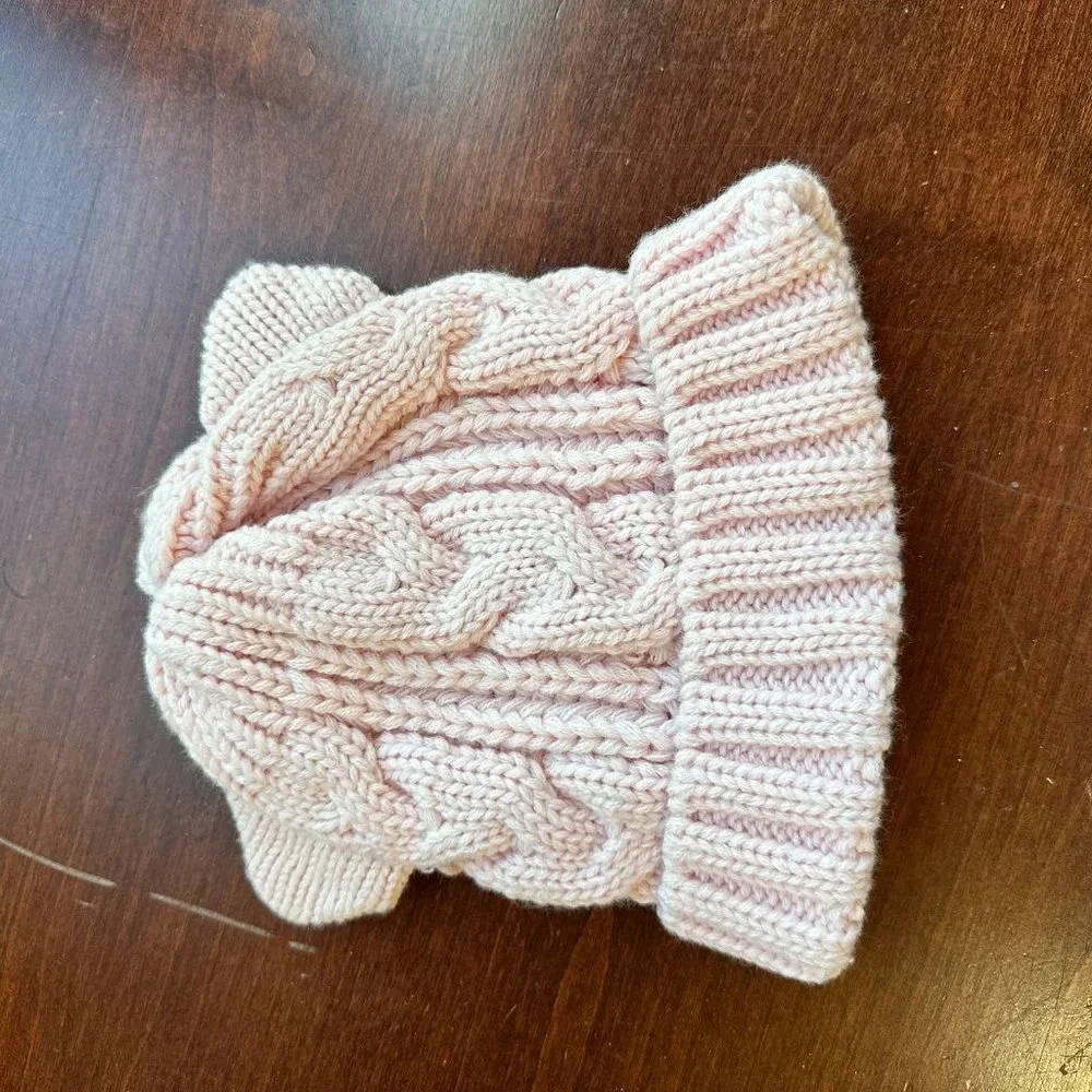 Set Bundle of 4 Knit Hats & NWT Aerie Gloves